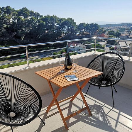 Memori Bed&Breakfast Rab Town Exterior foto