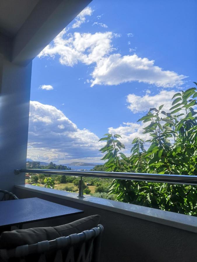Memori Bed&Breakfast Rab Town Exterior foto