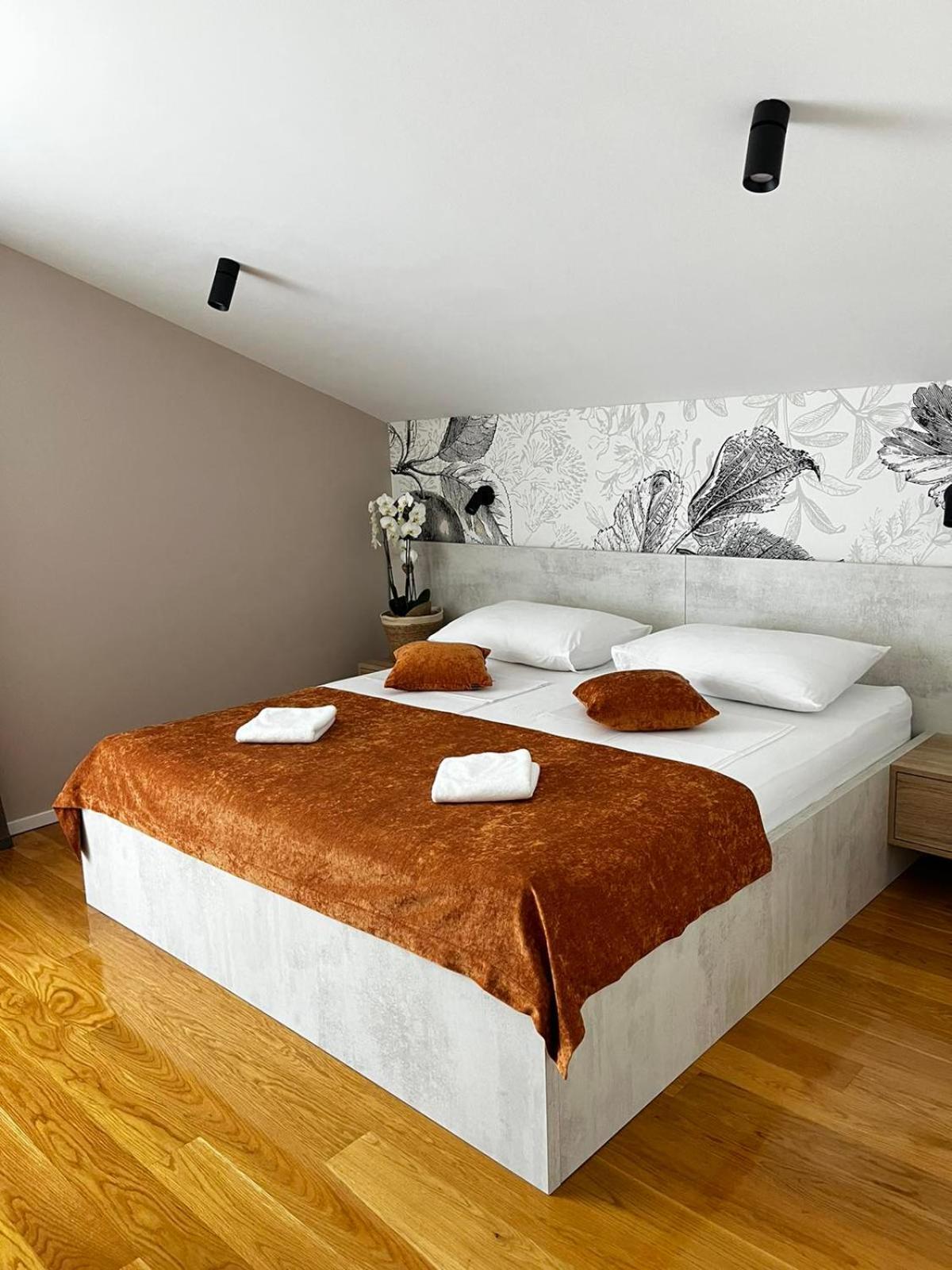 Memori Bed&Breakfast Rab Town Exterior foto